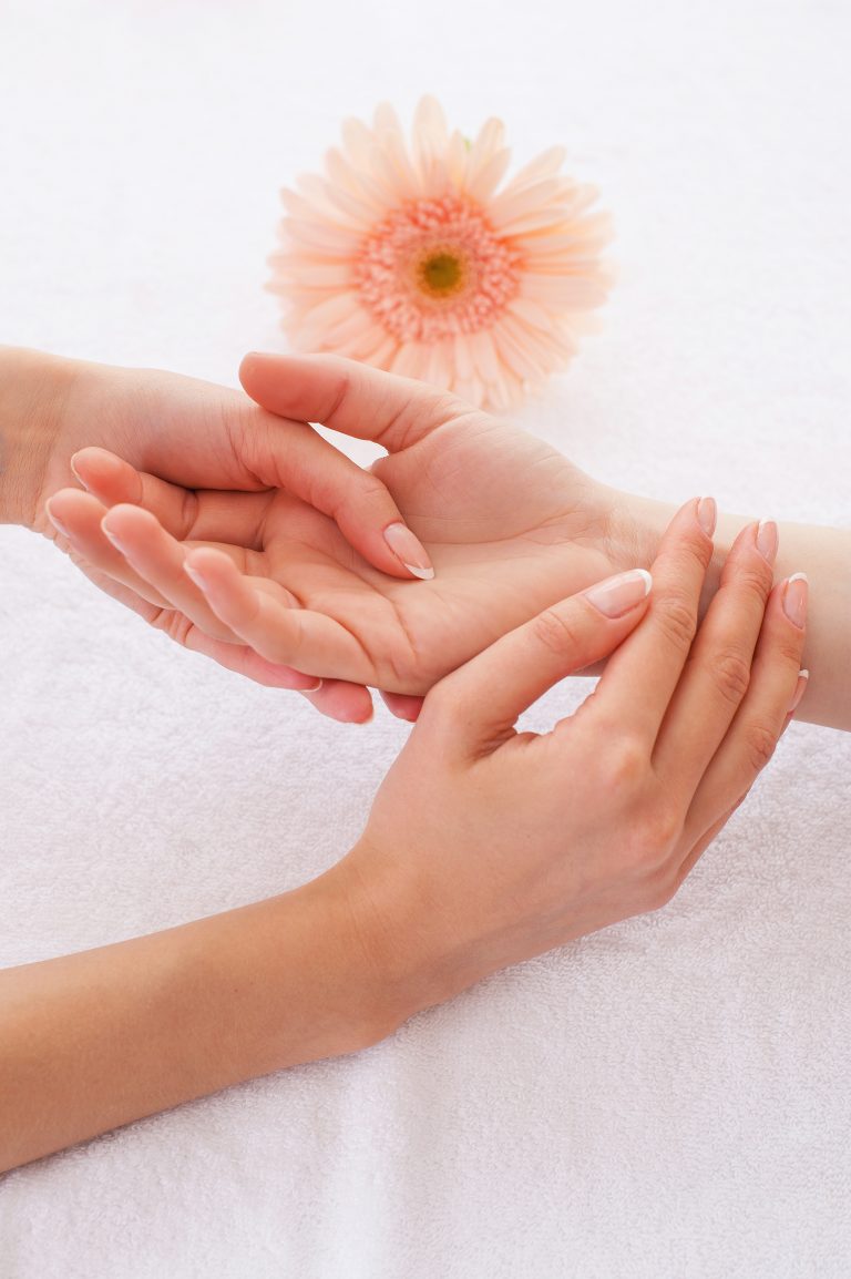 reflexologia manos en arganda del rey